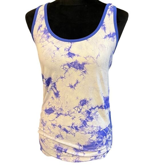 Fabletics Oula Tank Purple Blue Seamless Chafe Resistant Ultra Light M 8 NWT - Picture 1 of 15